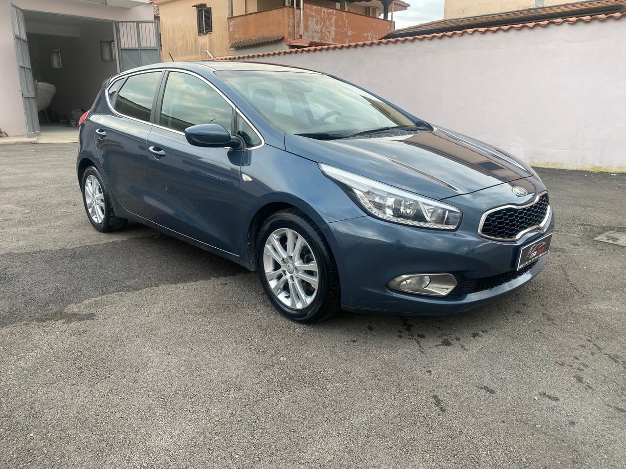 Kia Ceed cee'd 1.4 CVVT 5 porte Cool