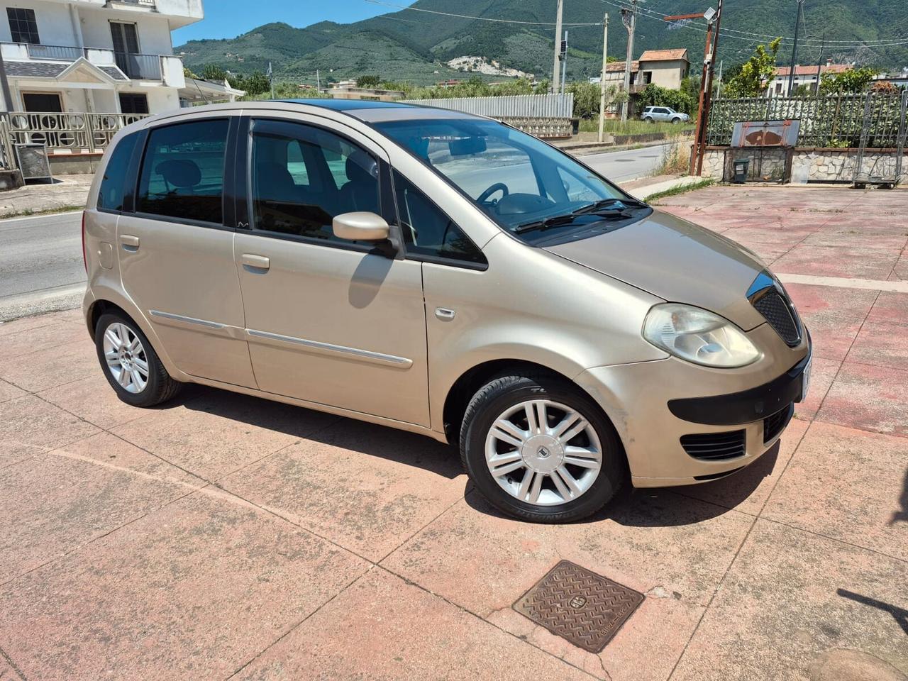 Lancia MUSA 1.4 16V Platino gpl