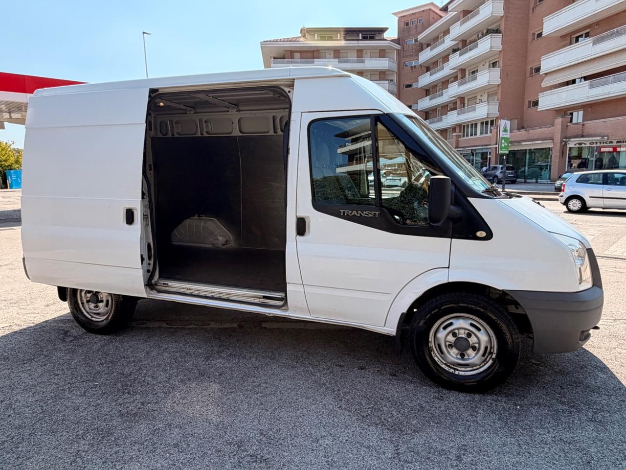 FORD TRANSIT 2.2TDCI 2010 buone condizioni pronto uso