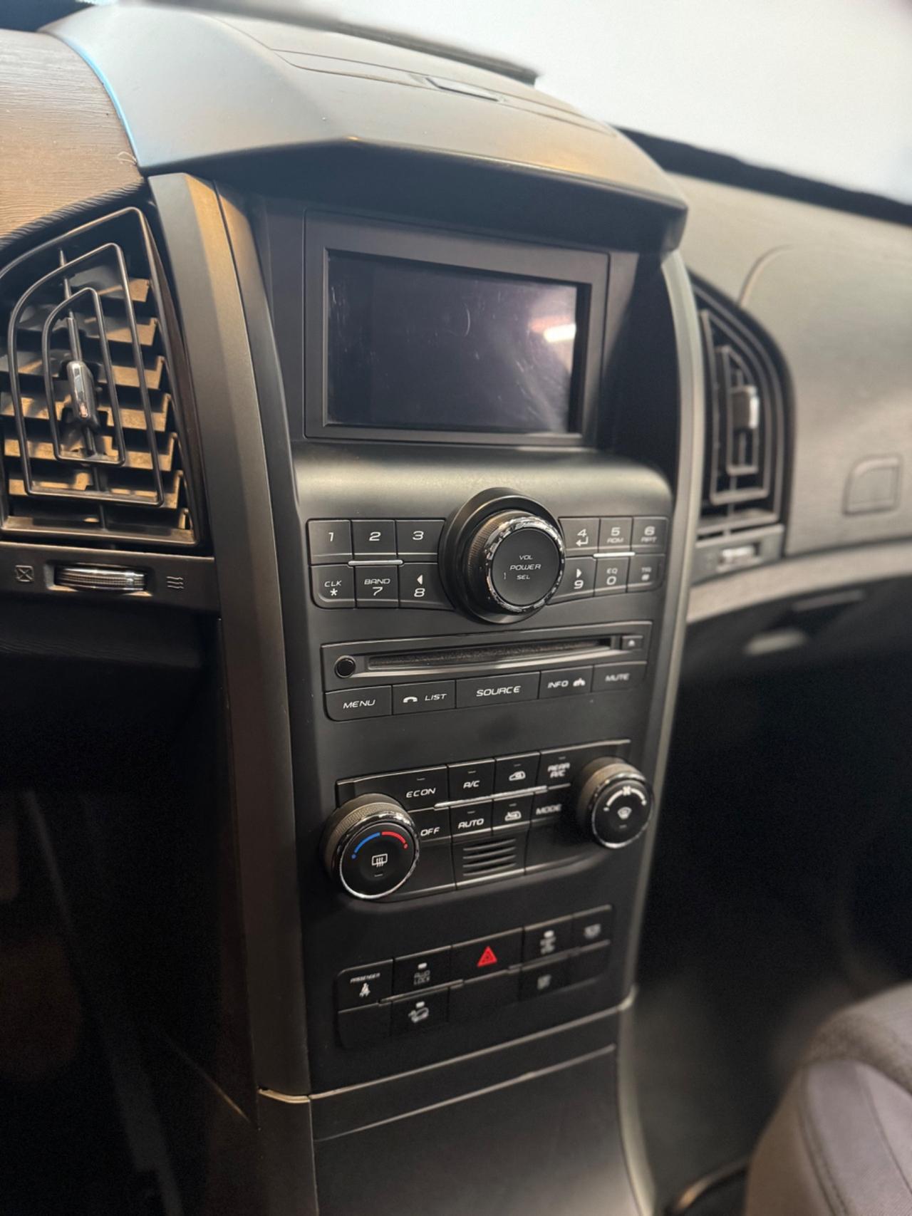 Mahindra XUV500 2.2 INTEGRALE 7 Posti
