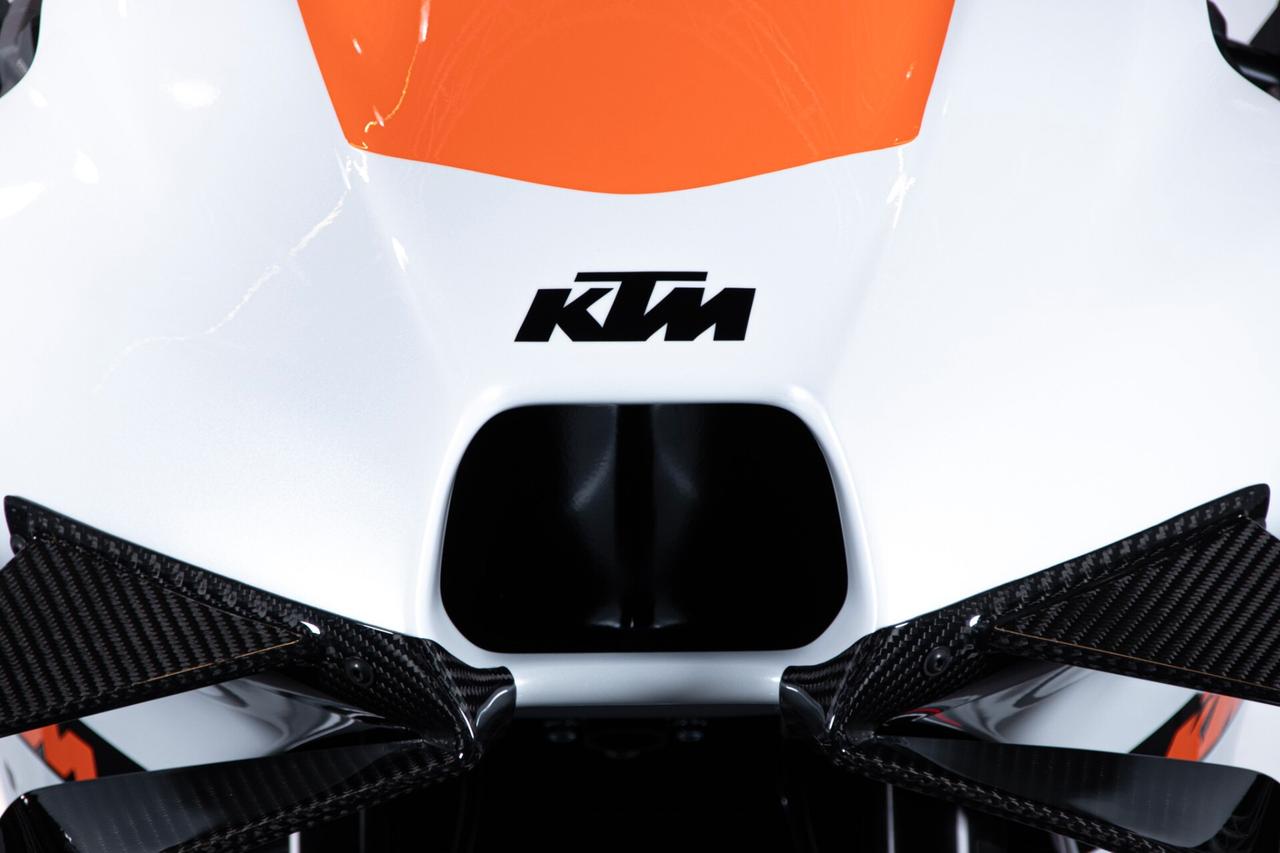 KTM RC 8C - 2024