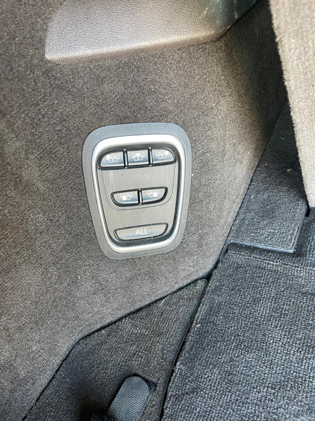 Renault Espace dCi 160CV EDC Energy Initiale Paris 4Control