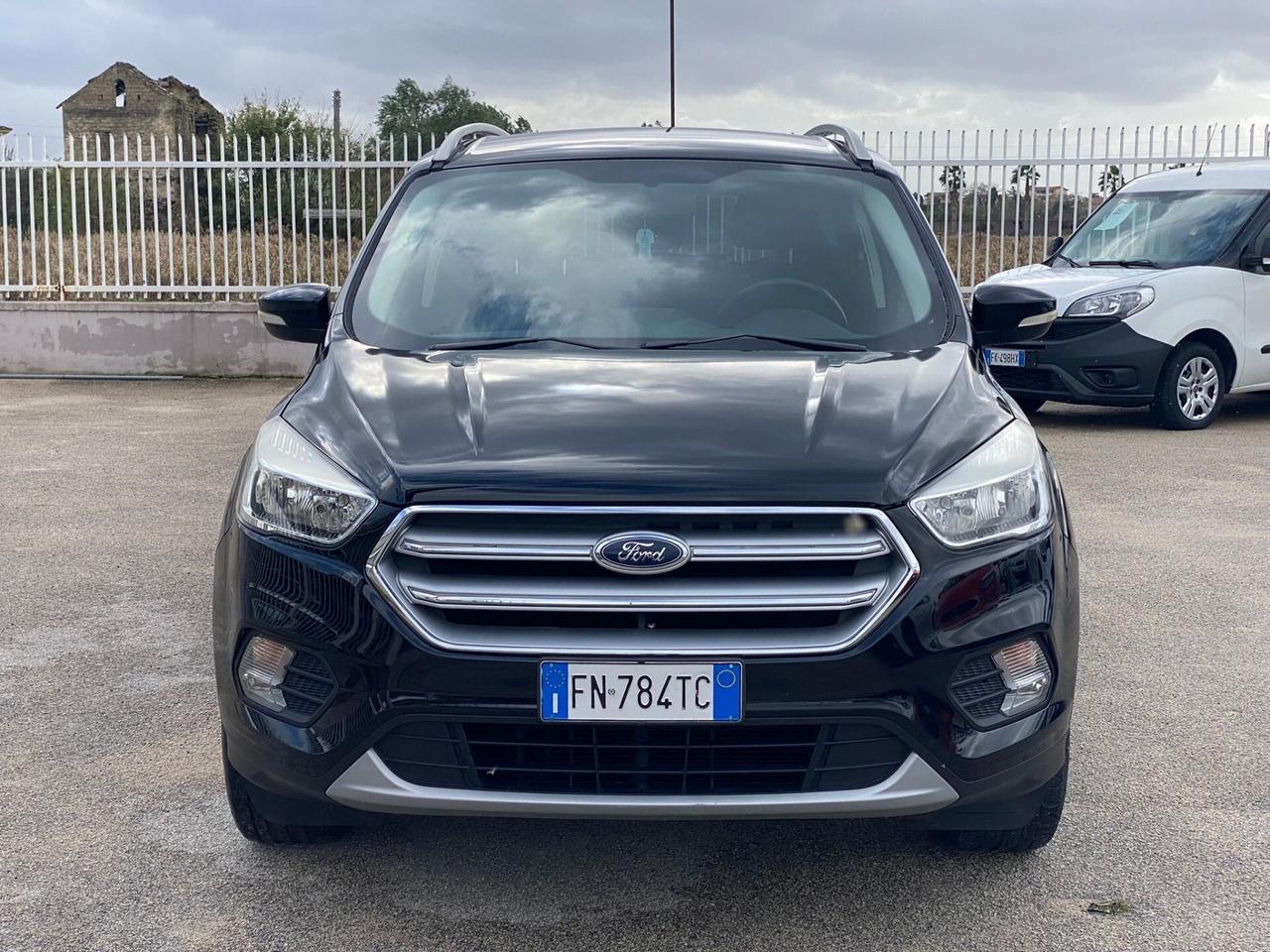 Ford Kuga 2018 1.5 TDCI 120 CV Titanium PERFETTA