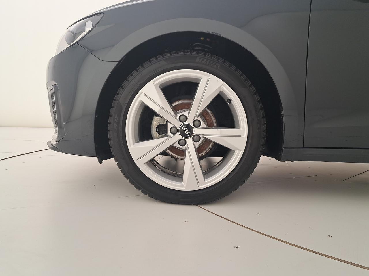 Audi A1 sportback 25 1.0 tfsi admired advanced s-tronic my20