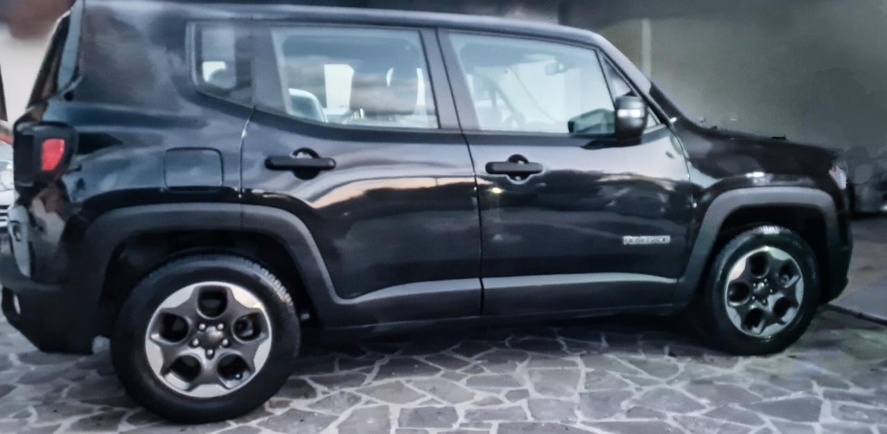 Jeep Renegade 1.6 E-TorQ EVO Longitude