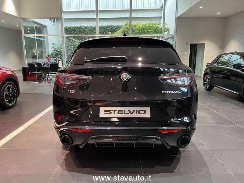 Alfa Romeo Stelvio 2.2 Turbodiesel 160 CV AT8 RWD Veloce