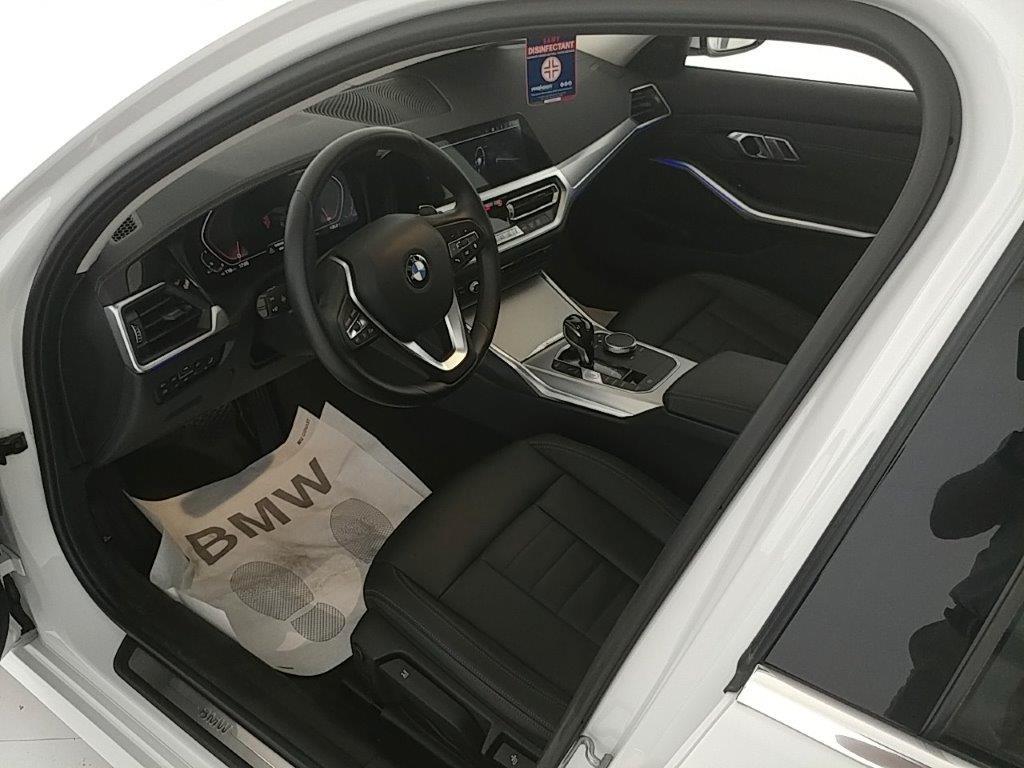 BMW Serie 3 330i Touring Luxury