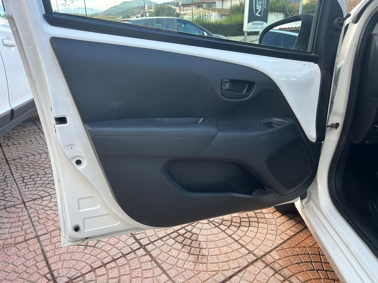 Peugeot 108 VTi 68 5 porte Active TOP!