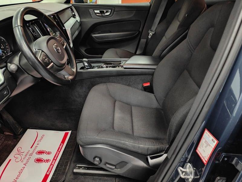 Volvo XC60 XC60 B4 (d) AWD Geartronic Momentum