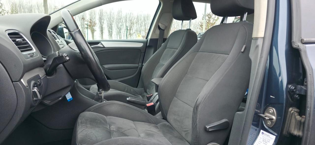 Volkswagen Golf 1.6 TDI DPF 5p. Highline neop