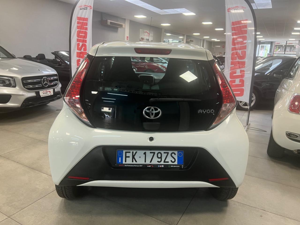 Toyota Aygo 1.0 VVT-i 69 CV 5P. x-black Ok Neopatentati