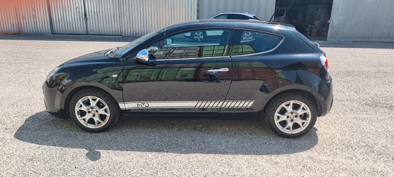 Alfa Romeo MiTo 1.4 78 CV Distinctive Sport Pack