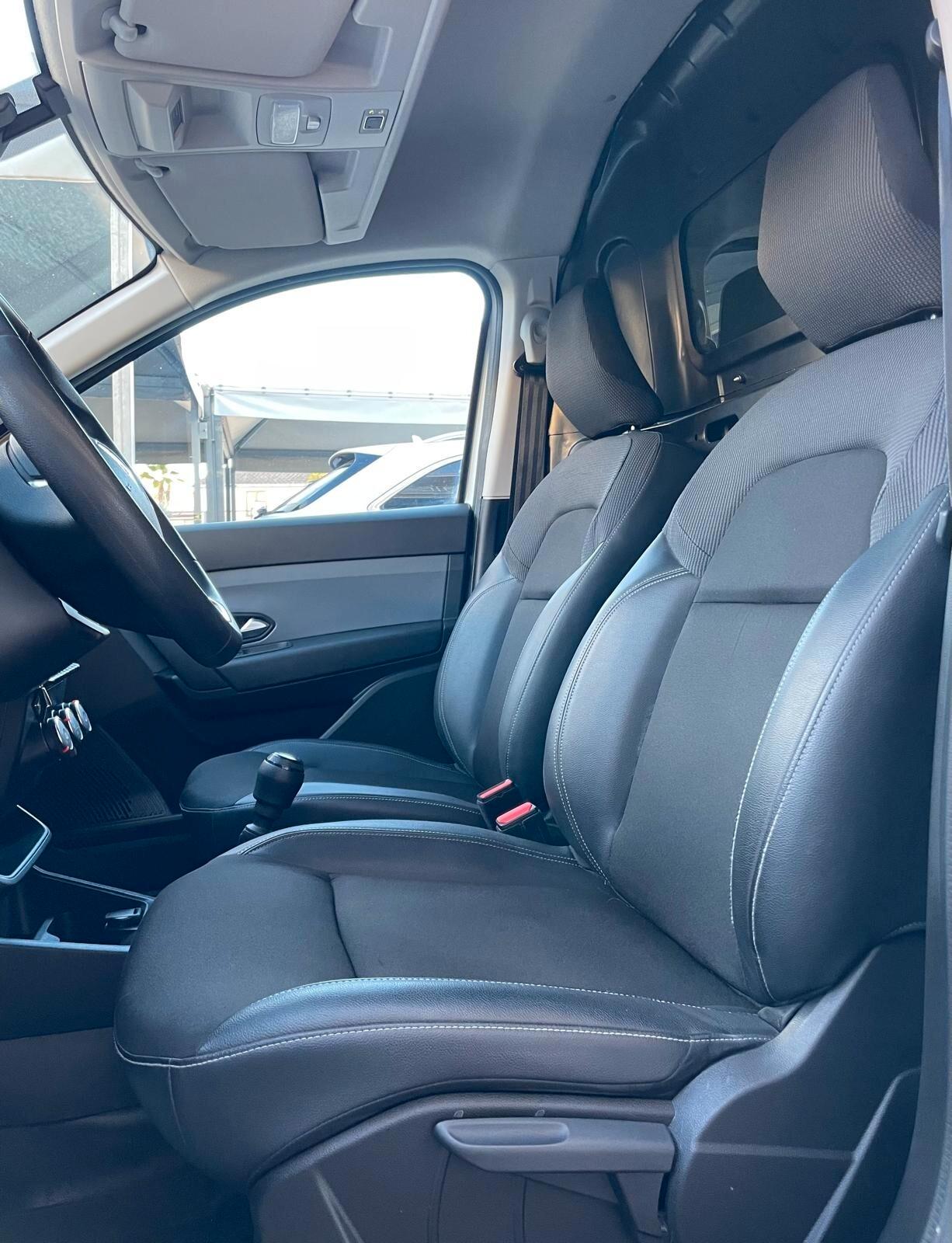 Renault Express 1.4 Blue dCi 95 Van AUTOCARRO 2022