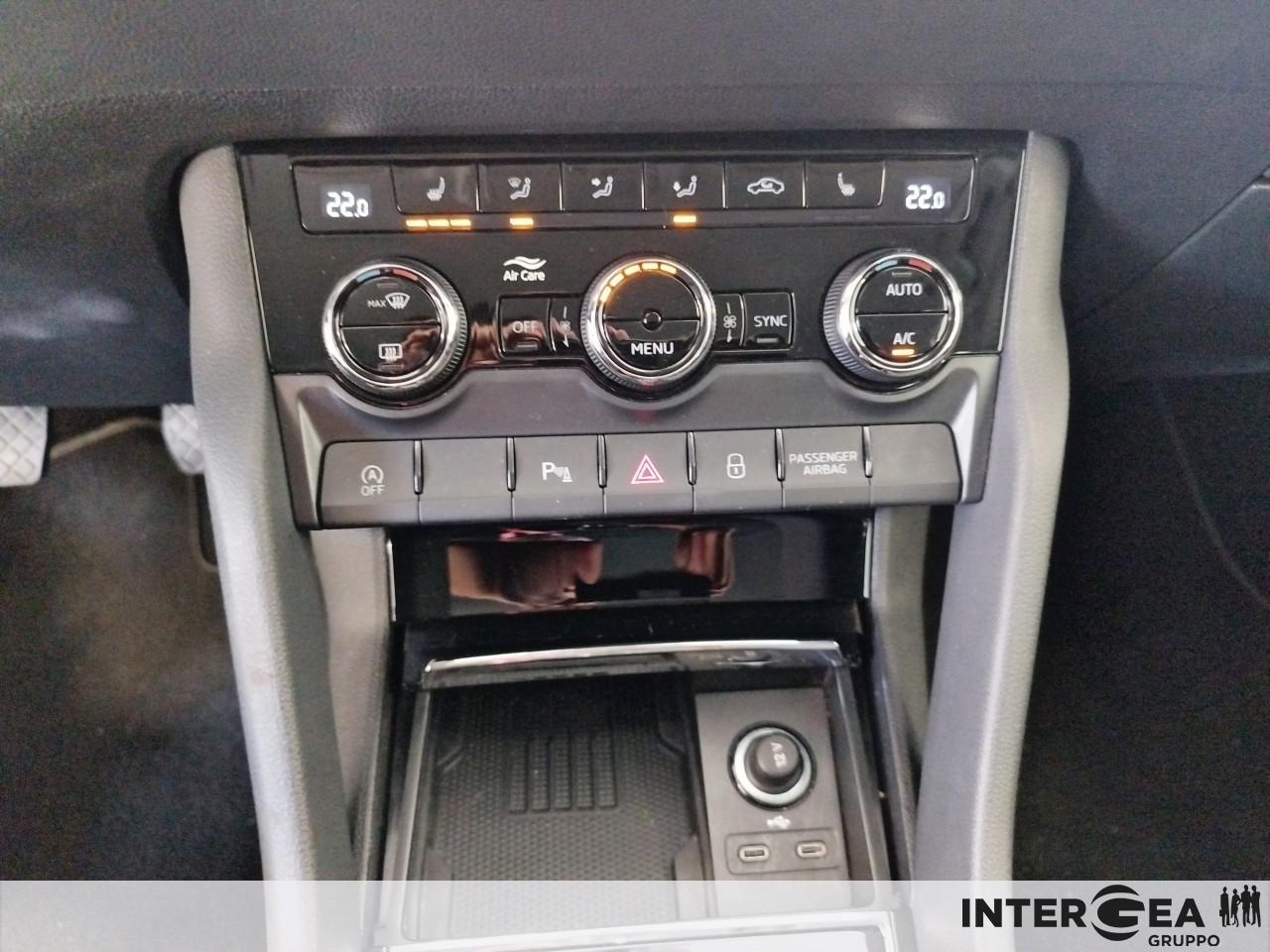 SKODA Karoq 2.0 tdi evo Selection 115cv