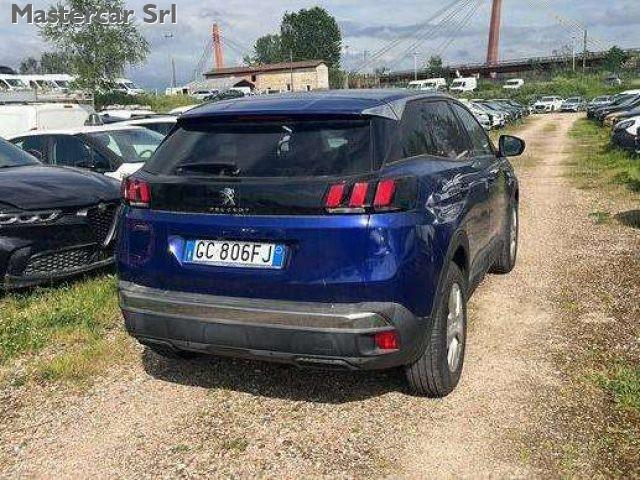 PEUGEOT 3008 3008 AUTOM 1.5 bluehdi Business s TG : GC806FJ