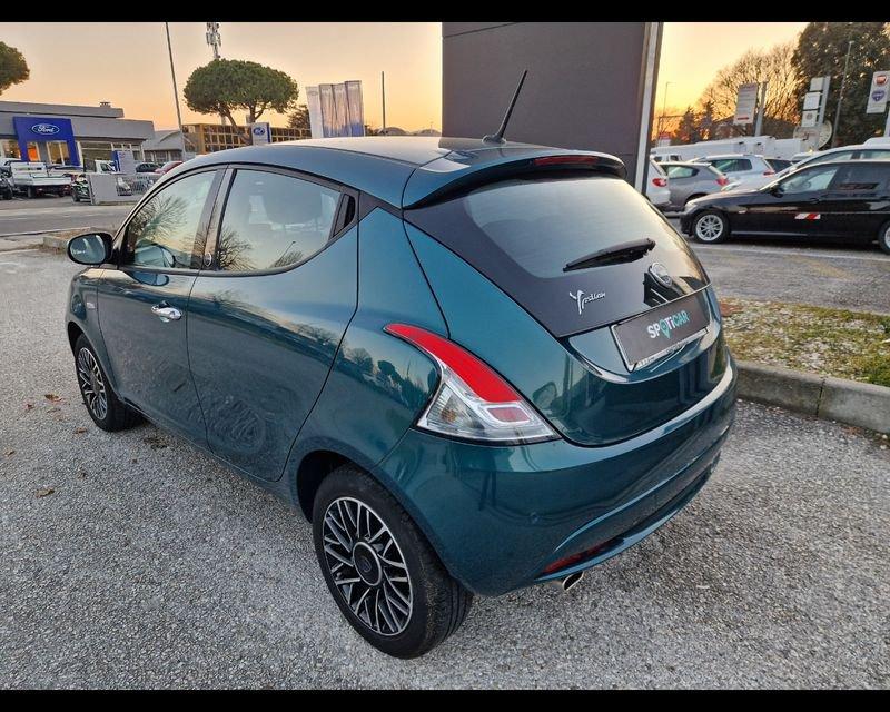 Lancia Ypsilon 1.2 69 CV 5 porte GPL Ecochic Gold
