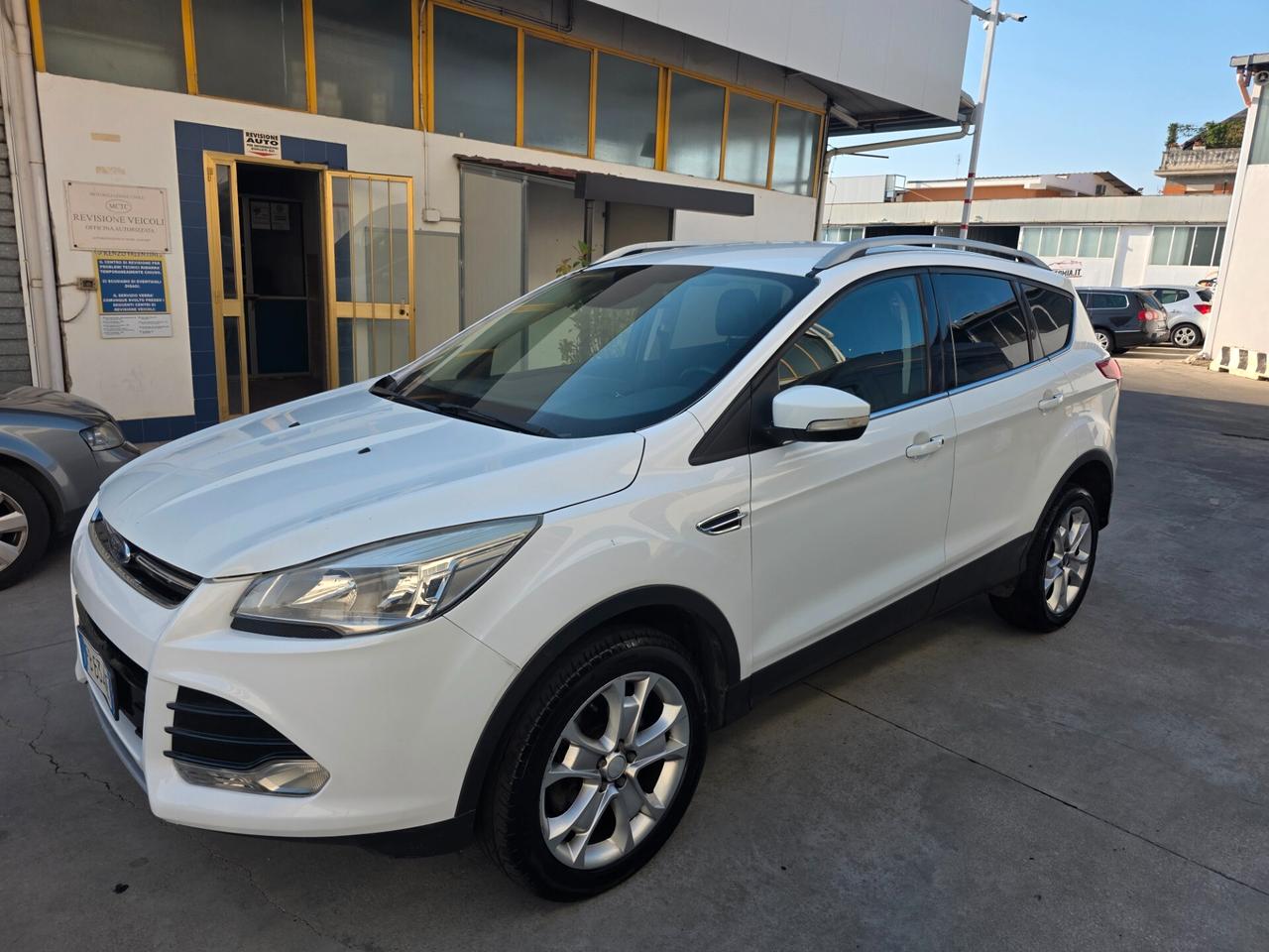 Ford Kuga 2.0 TDCI 150 CV S&S 2WD Business