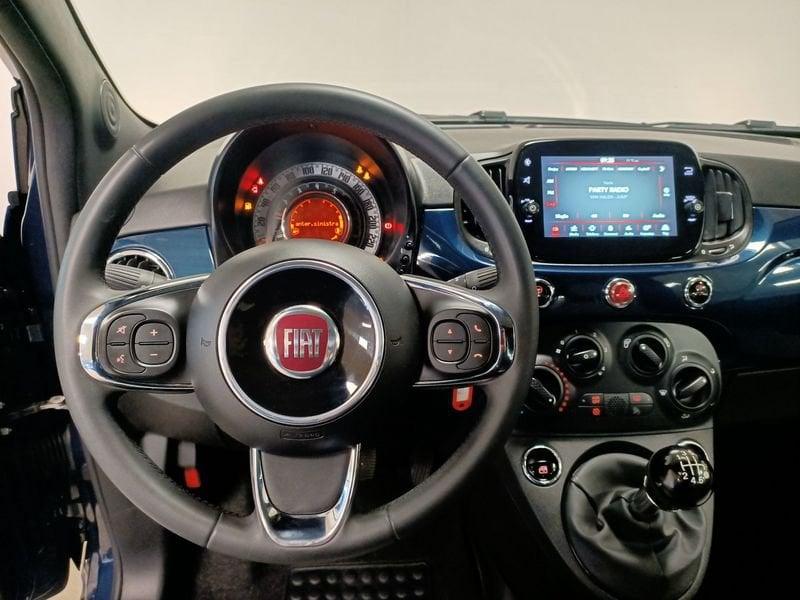 FIAT 500 (2015-->) 1.0 Hybrid Dolcevita