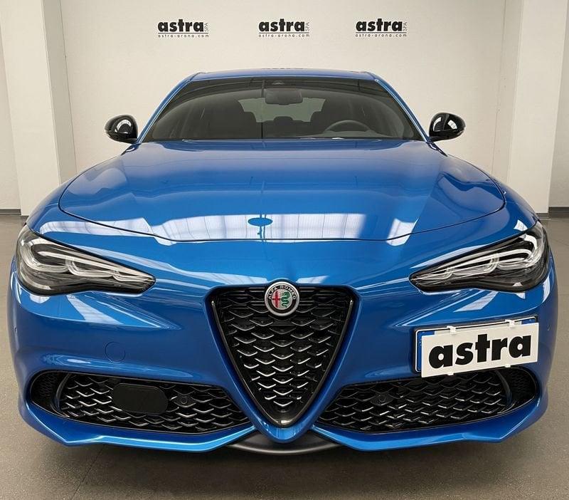 Alfa Romeo Giulia 2.2 TurboDiesel 210 CV AT8 AWD Q4 Competizione