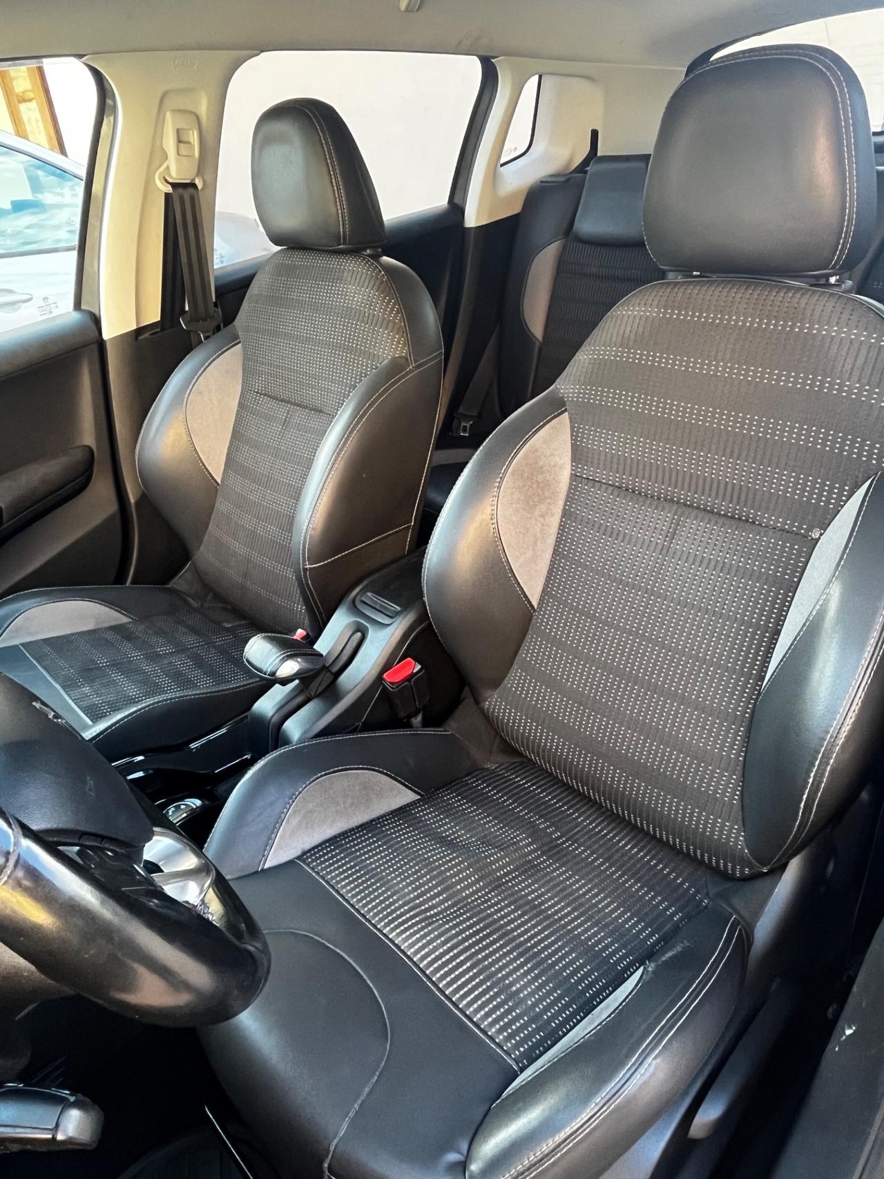 Peugeot 2008 BlueHDi 100 S&S Allure