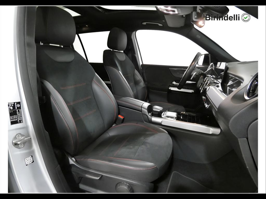 Mercedes-Benz GLB (X247) - GLB 220 d Automatic 4Matic Premium