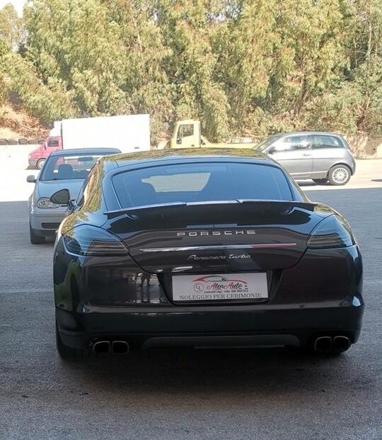 Porsche Panamera 4.8 Turbo