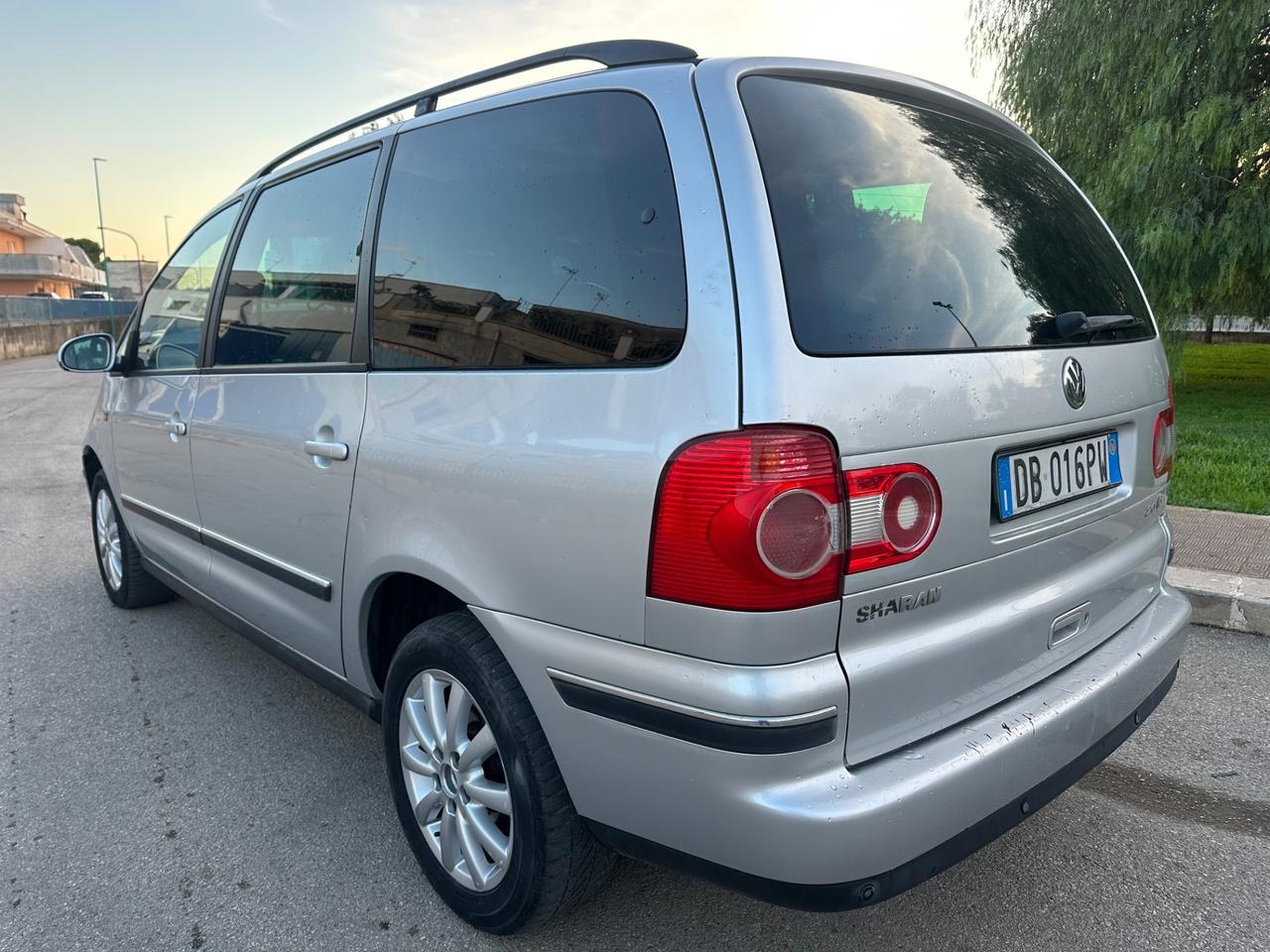 WW SHARAN 2.0 TDI 2006 - 7 POSTI