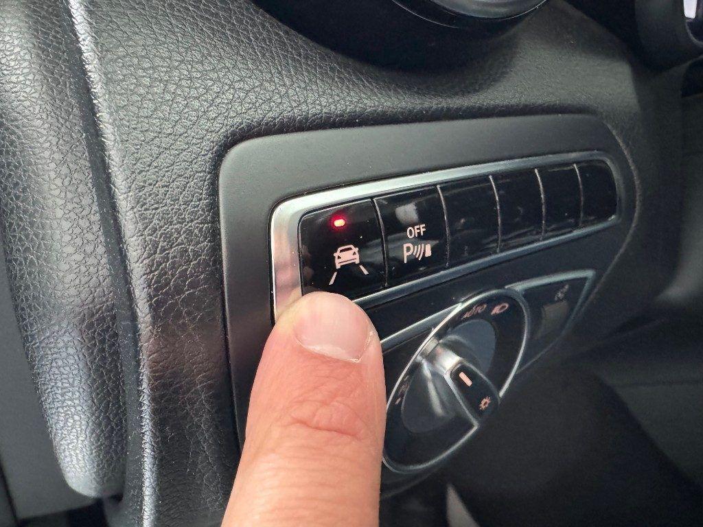 Mercedes-Benz GLC 220 d 4Matic AMG Premium Full Led Pedane