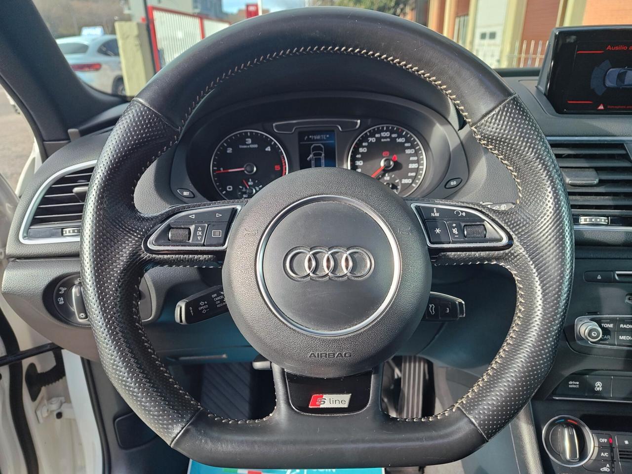 AUDI Q3 2.0 TDi 150 CV S-TRONIC QUATTRO S-LINE