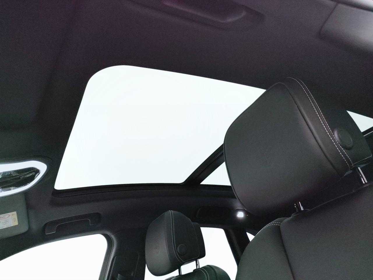 PORSCHE Macan I 2022 - Macan 2.0 T 265cv pdk