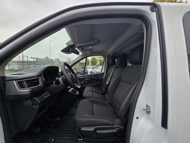 RENAULT Trafic 150CV PL-TN 9 POSTI IVA ESPOSTA - GANCIO TRAINO