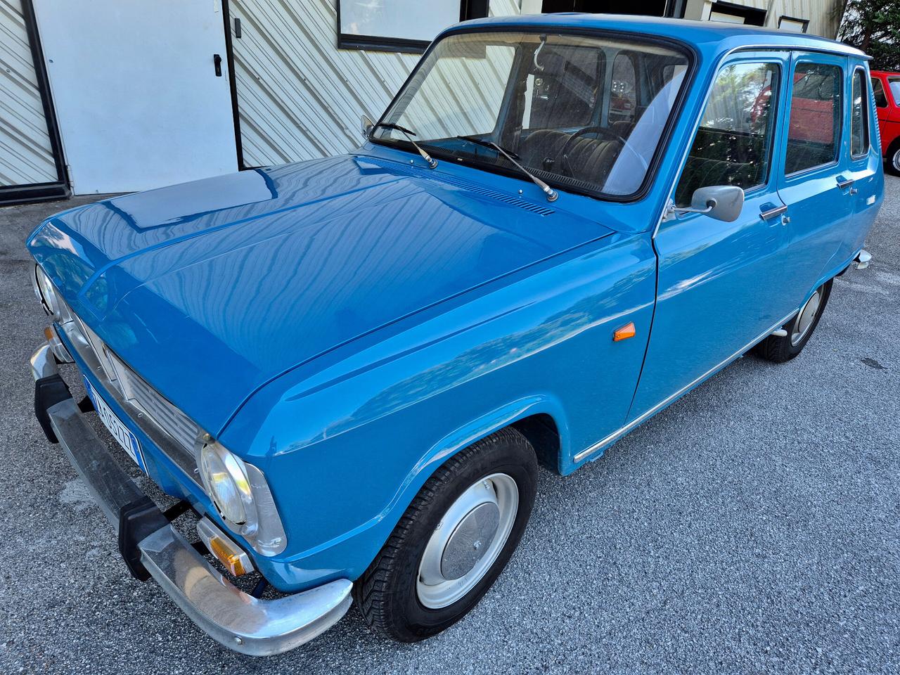 Renault R 6 850