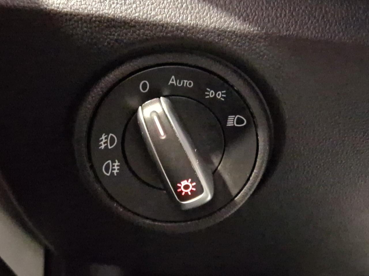 Volkswagen up! 1.0 75 CV 5p. cross BlueMotion Technology ASG