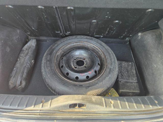 CITROEN C3 1.1 Exclusive Style Benz. GPL UniPropietario NEOP.