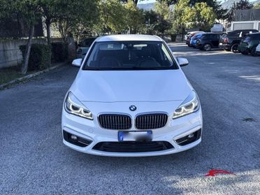 BMW 218 Serie 2 d Luxury auto - PER OPERATORI DEL SETTORE
