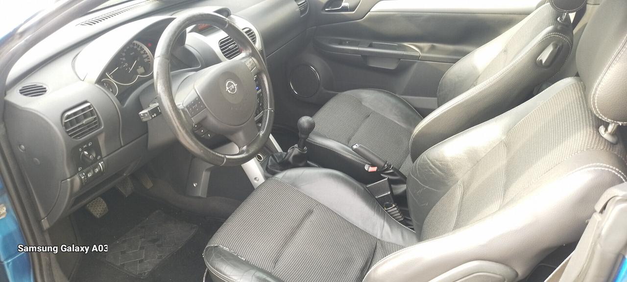 Opel Tigra TwinTop 1.4 16V First Edition