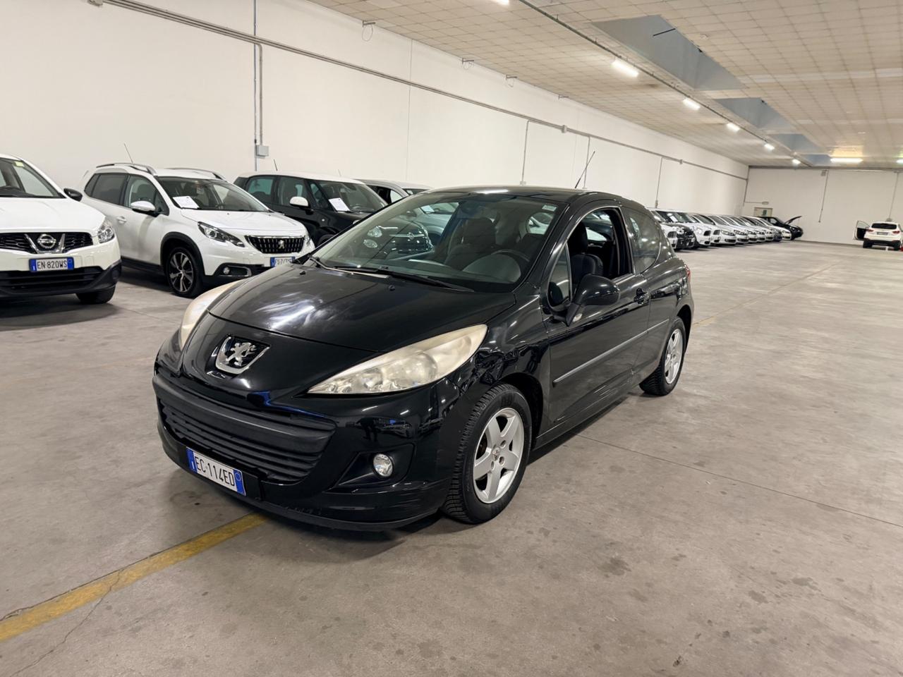 Peugeot 207 1.4 8V 75CV 5p. X Line ECO GPL