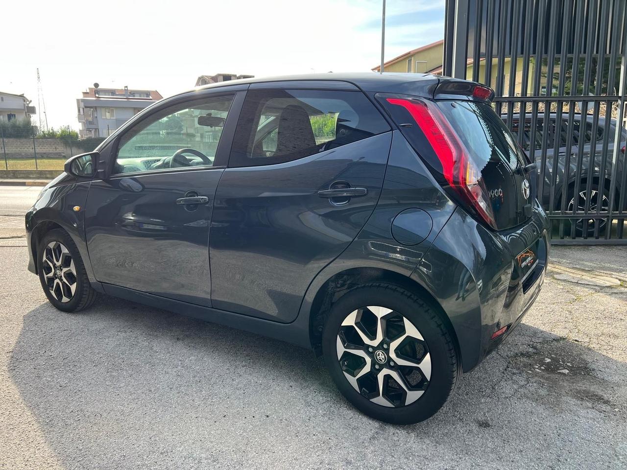 Toyota Aygo Aygo 5p 1.0 x-play 72cv Clima/Kamera/Bluetooth