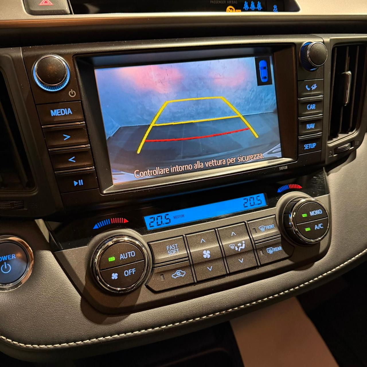 Toyota RAV 4 2.5 Hybrid COMW NUOVA GANCIO TRAINO+PELLE+RETROCAMERA+ PROMO FINO AL 24/12