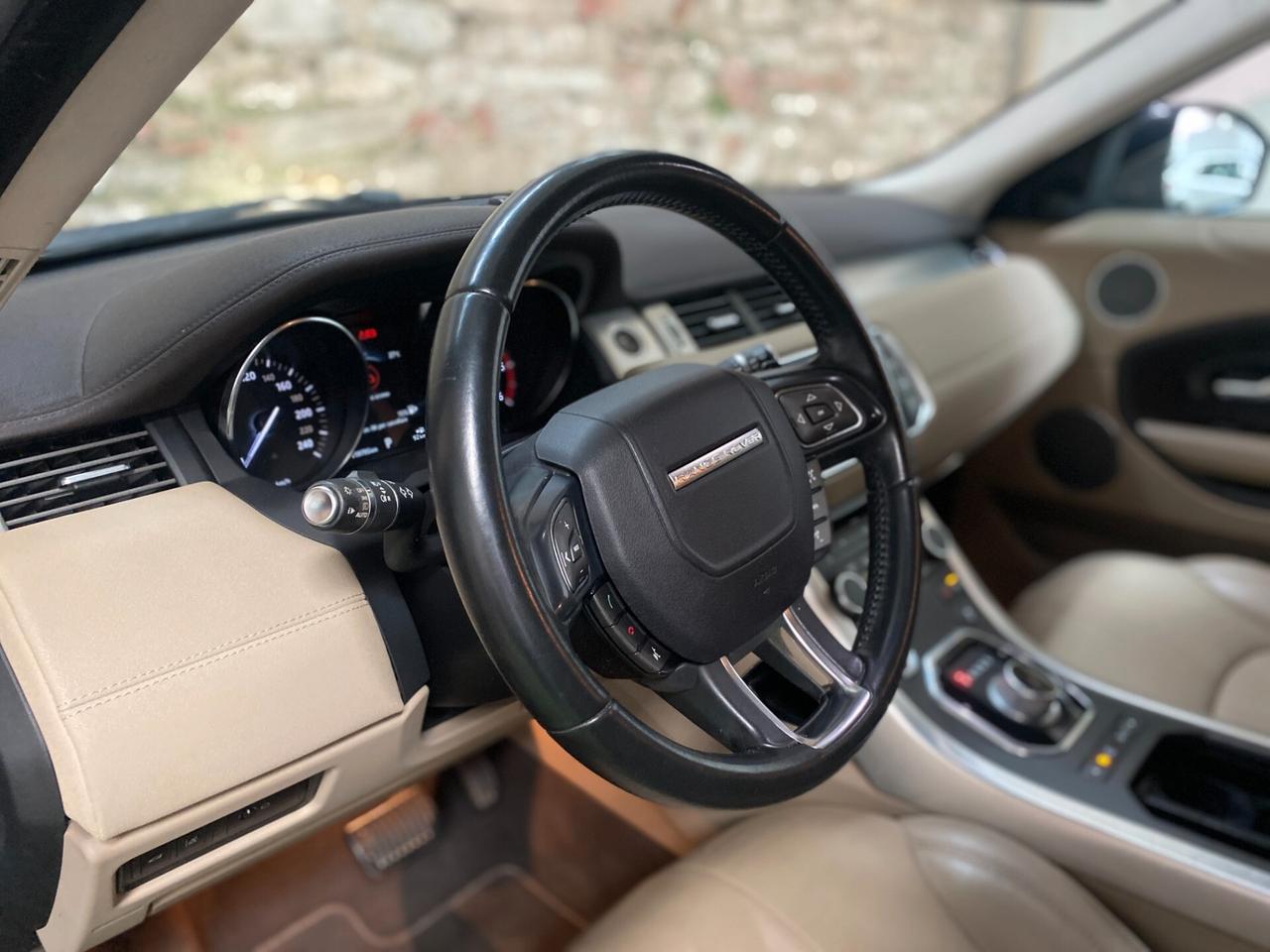 Land Rover Range Evoque 2.2 Sd4 5p. Pure Tech Pack