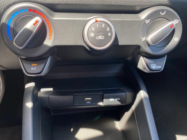 KIA Stonic 1.2 MPI Urban