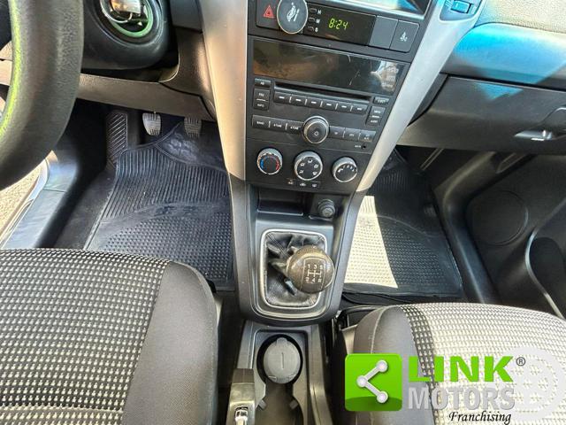 CHEVROLET Captiva .