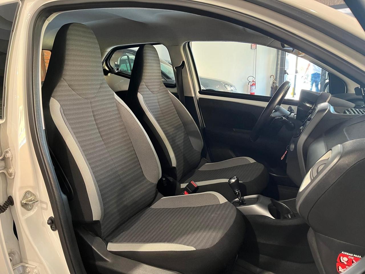 Toyota Aygo 1.0 VVT-i 72 CV 5 porte x-play
