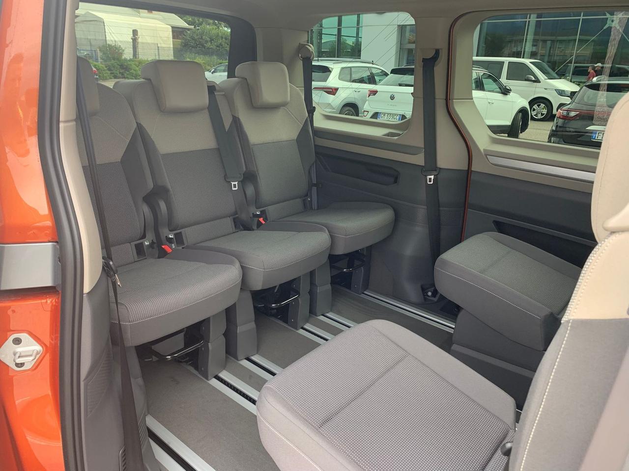 Volkswagen T7 Multivan 2.0 tdi life 150cv dsg 7p.ti