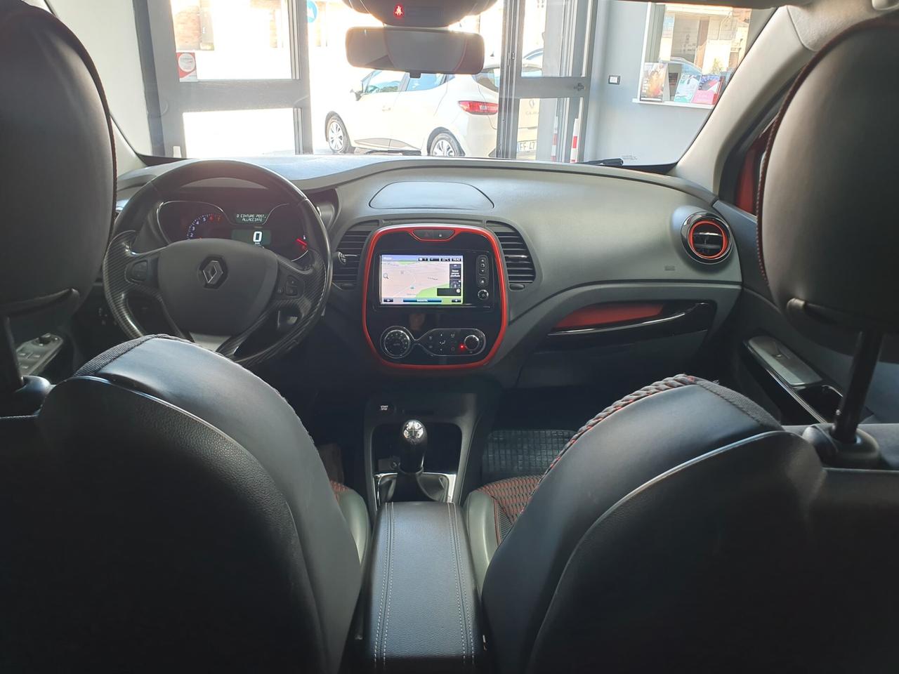 Renault Captur 0.9 TCe 90cv Energy Hypnotic Magnetik 2017