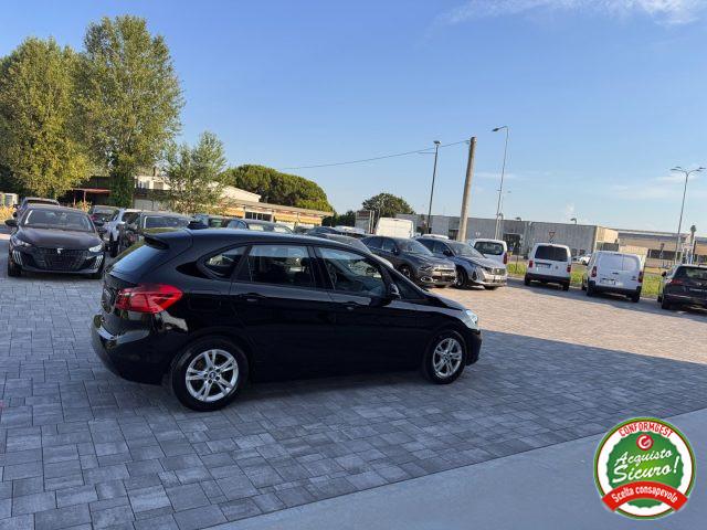 BMW 218 i Active Tourer Luxury ANCHE PER NEOPATENTATI