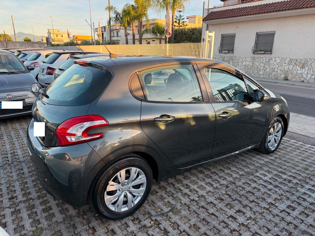 Peugeot 208 1.4 VTi 95 CV 5p. Allure-05/2013