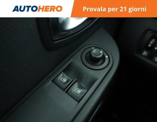 RENAULT Clio 0.9 TCe 12V 90CV 5 porte Costume National