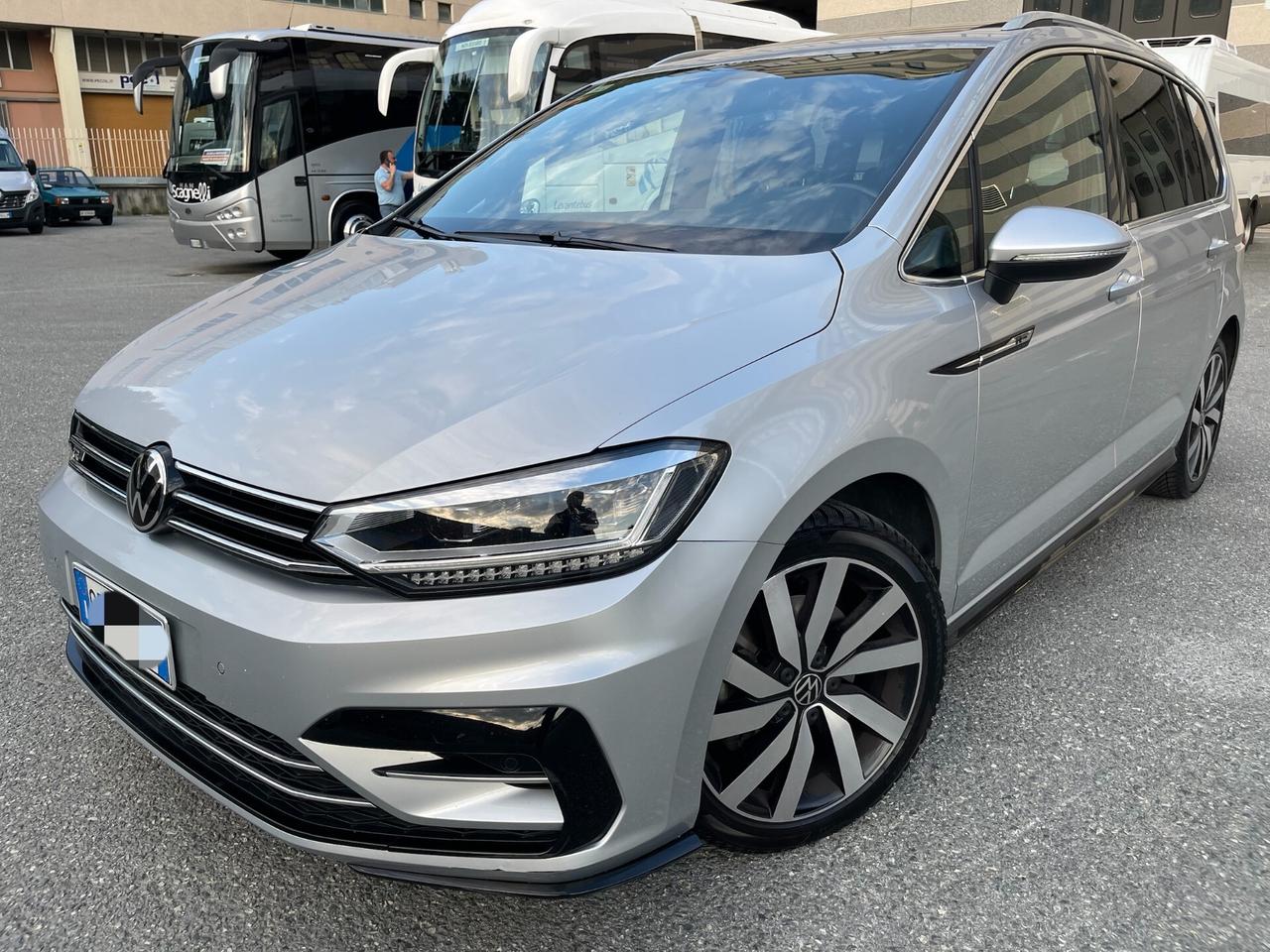 Volkswagen Touran 2.0 TDI R-line 150 CV SCR DSG 7 POSTI