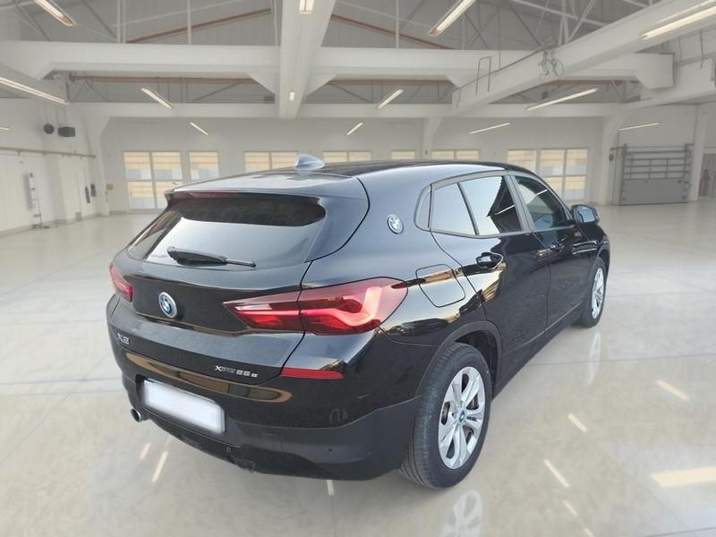 BMW X2 XDRIVE 25E BUSINESS X AUTOMATICO SUV